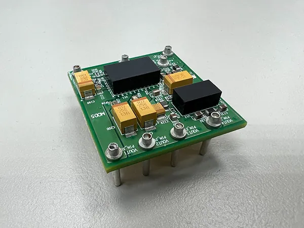 Positive/Negative Multichannel Power Module, view 3